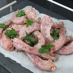 Nutriment Fresh Chicken Necks - Raw Bones - For Cats & Dogs - 1kg 